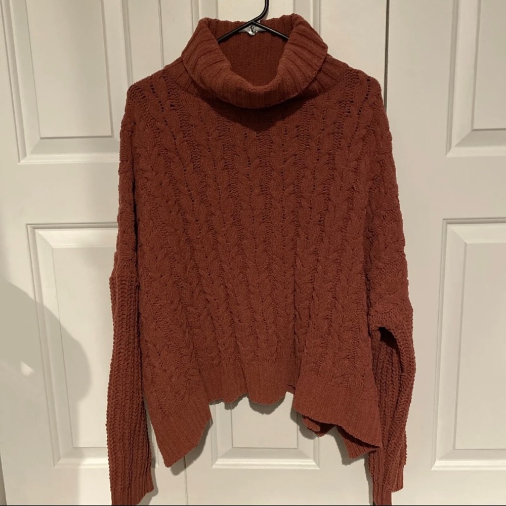 Pol Oversized Cowl Neck Cable Knit Chenille Sweater Women’s Size Medium/Large